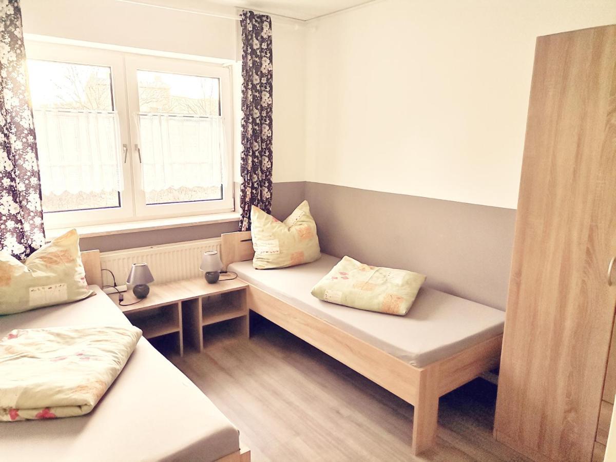 Boardinghouse Oranienburg Apartamento Exterior foto