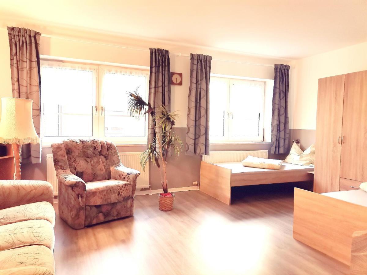 Boardinghouse Oranienburg Apartamento Exterior foto