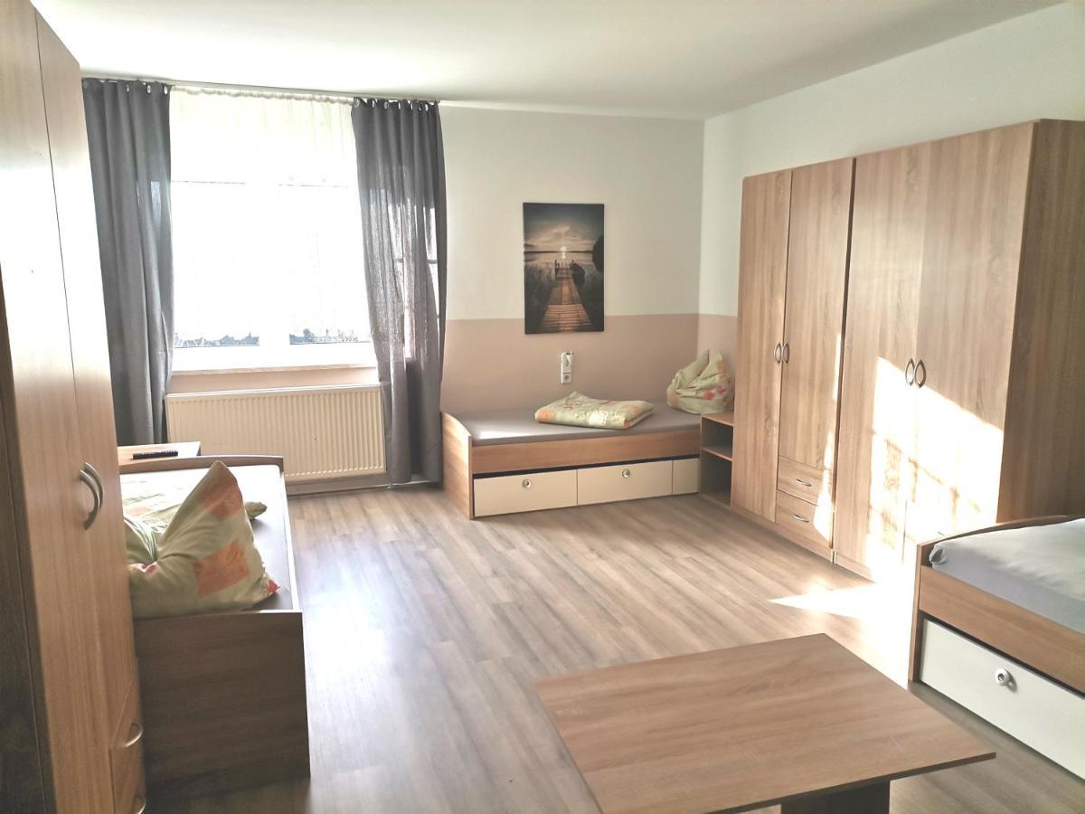 Boardinghouse Oranienburg Apartamento Exterior foto