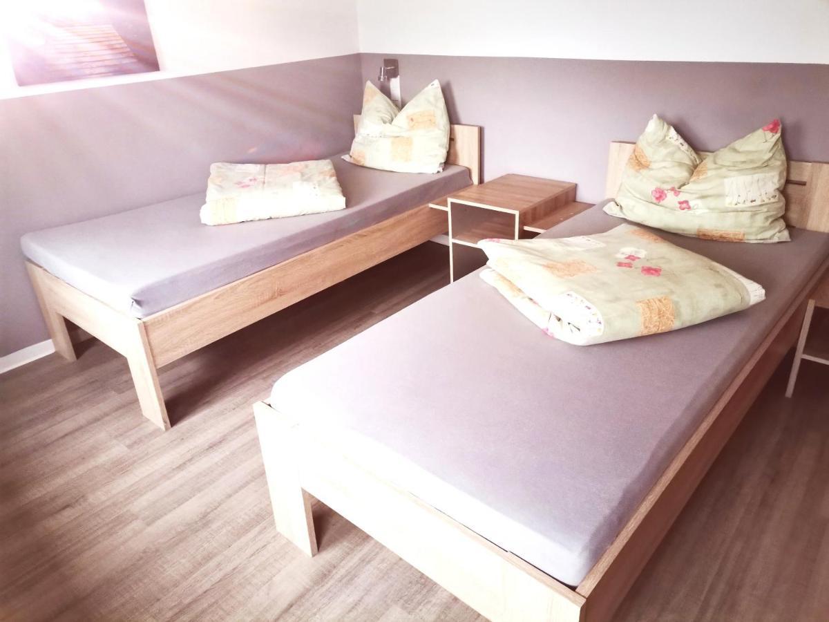 Boardinghouse Oranienburg Apartamento Exterior foto