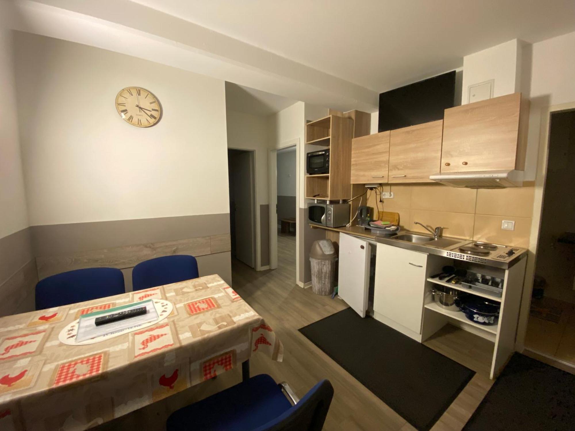 Boardinghouse Oranienburg Apartamento Exterior foto